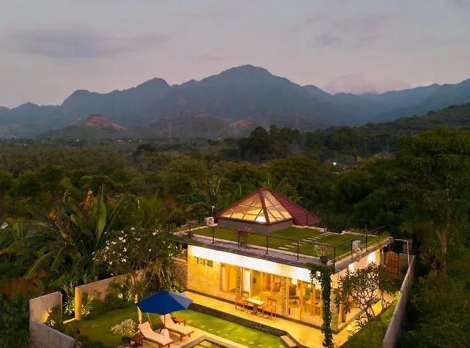 Villa Ambara Sumberkima Banyuwedang
