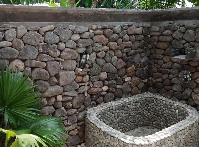 Ambara Sumberkima Villa Banyuwedang